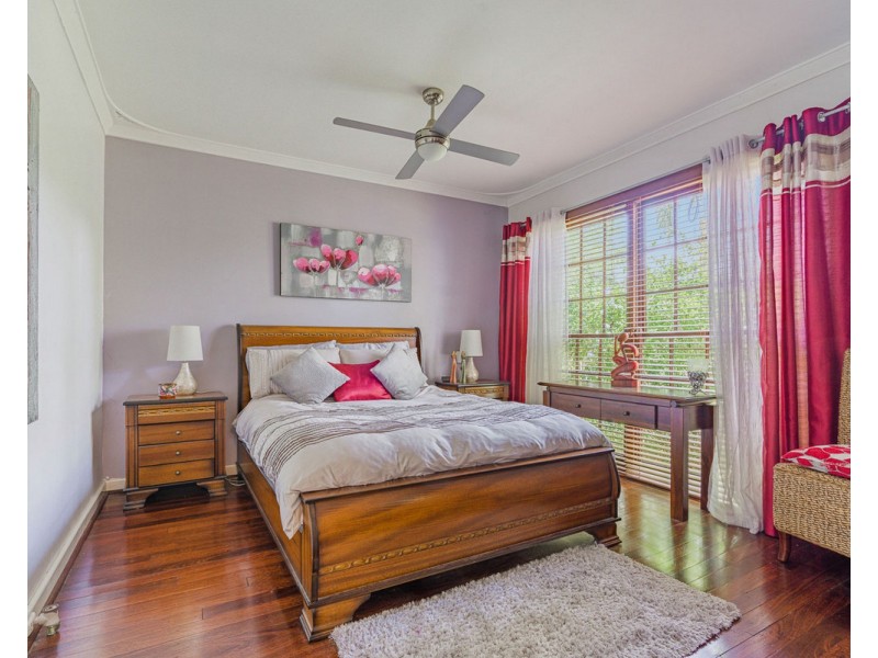 11 Mahara Road, Kelmscott WA 6111