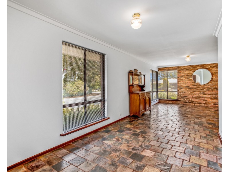 51 Bursaria Crescent, Ferndale WA 6148