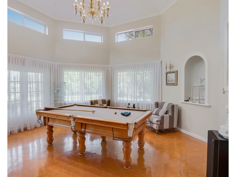 292 Albany Highway, Bedfordale WA 6112