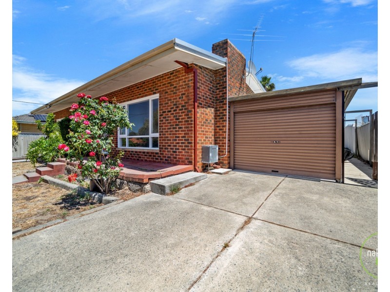 306 Wharf Street, Queens Park WA 6107