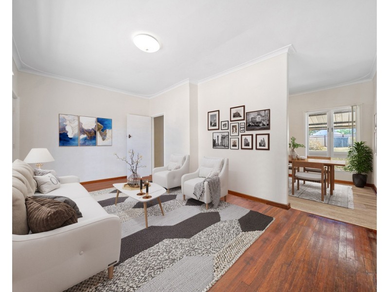 306 Wharf Street, Queens Park WA 6107