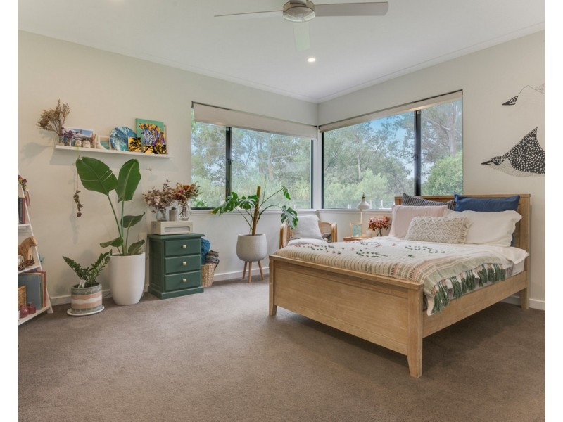 922 Eighty Road, Baldivis WA 6171