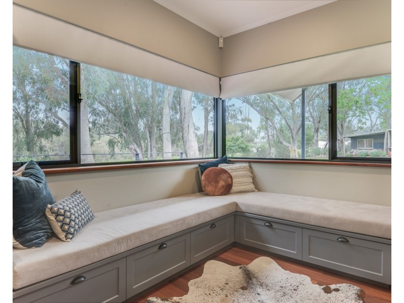 922 Eighty Road, Baldivis WA 6171