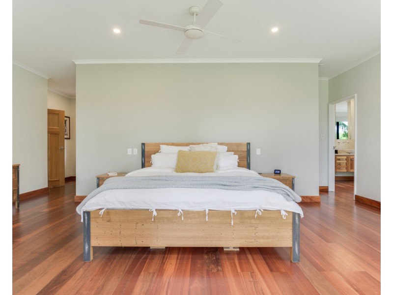 922 Eighty Road, Baldivis WA 6171