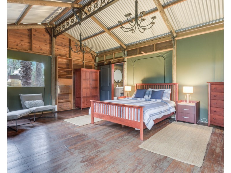 922 Eighty Road, Baldivis WA 6171