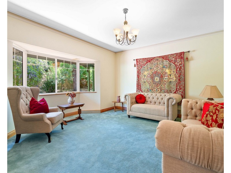 1 Sophia Grove, Roleystone WA 6111