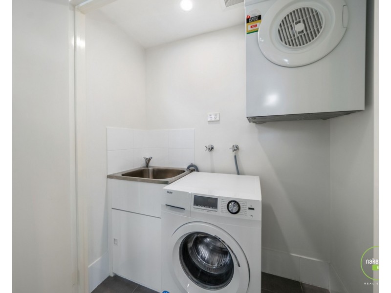 8/21 Harley Way, Medina WA 6167