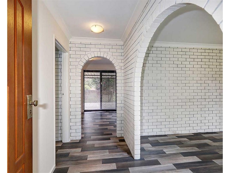 189 Cammillo Road, Kelmscott WA 6111