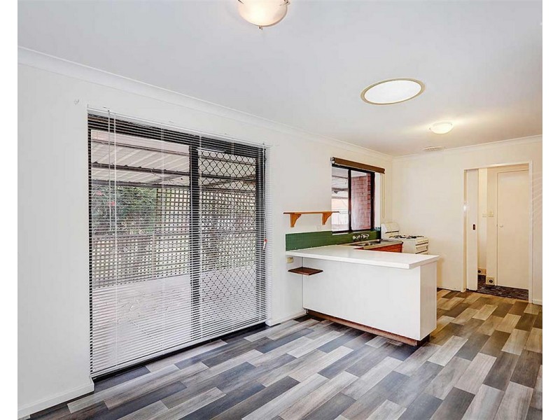 189 Cammillo Road, Kelmscott WA 6111