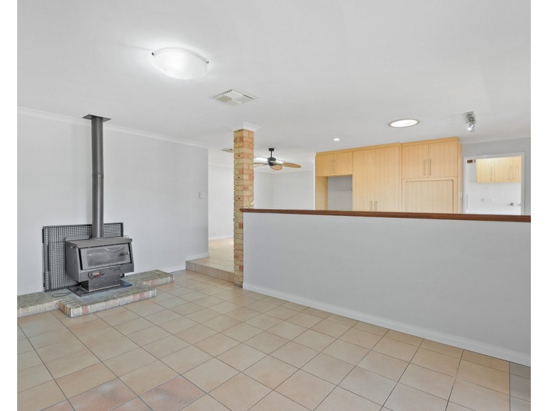 3 Lime Court, Seville Grove WA 6112