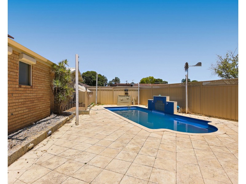 3 Lime Court, Seville Grove WA 6112