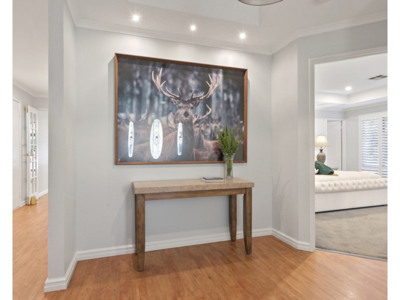 17 Dumas Drive, Bedfordale WA 6112