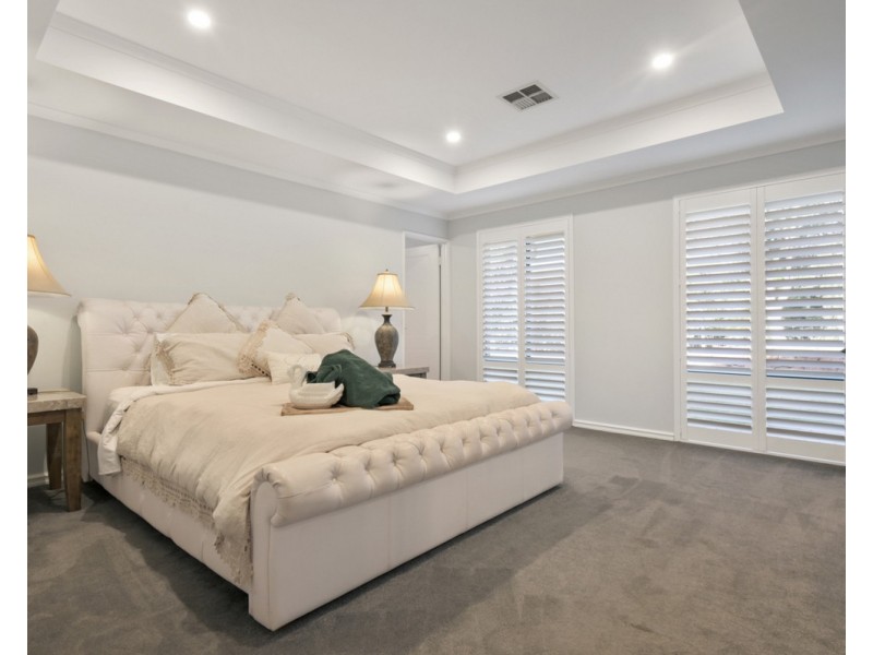 17 Dumas Drive, Bedfordale WA 6112