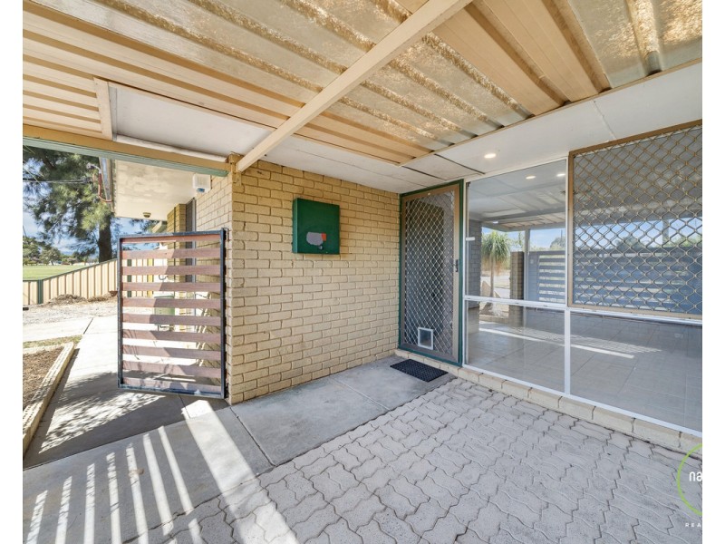 14A Young Street, Gosnells WA 6110