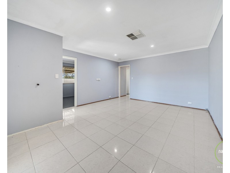 14A Young Street, Gosnells WA 6110