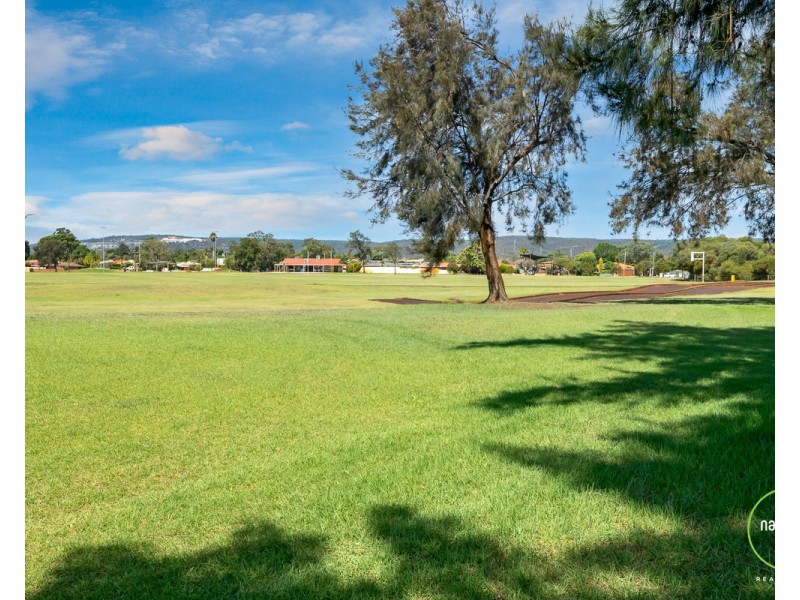 14A Young Street, Gosnells WA 6110