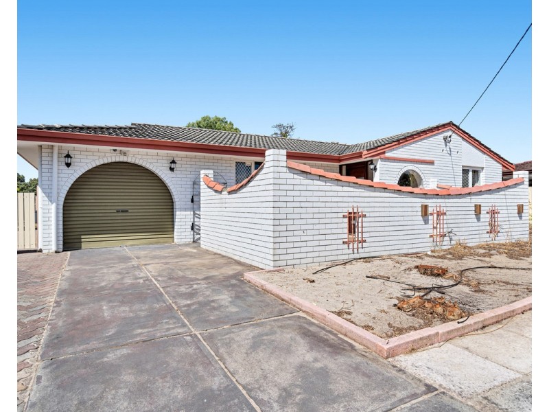 6 Chamberlain Way, Armadale WA 6112