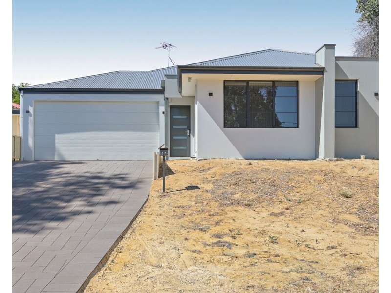 17 Vistula Terrace, Kelmscott WA 6111