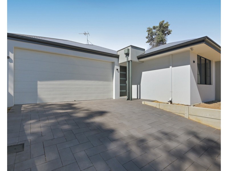 17 Vistula Terrace, Kelmscott WA 6111