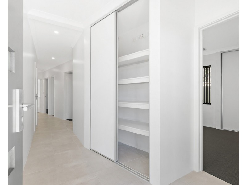 17 Vistula Terrace, Kelmscott WA 6111