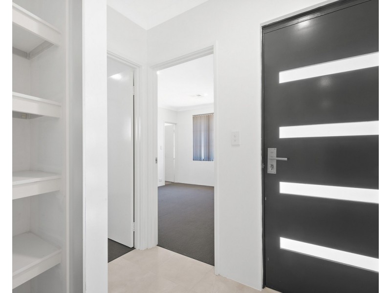 17 Vistula Terrace, Kelmscott WA 6111