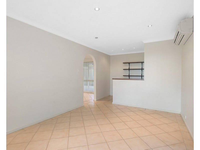 19 Vistula Terrace, Kelmscott WA 6111