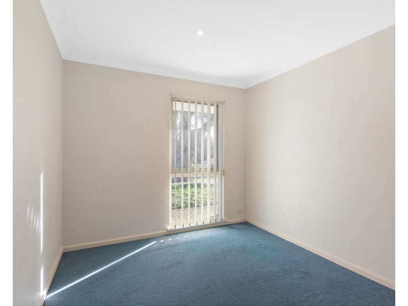 19 Vistula Terrace, Kelmscott WA 6111