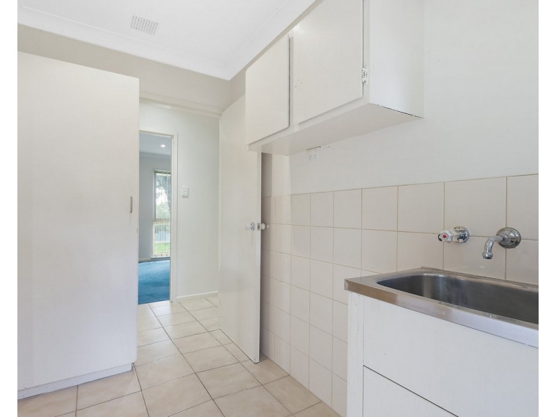 19 Vistula Terrace, Kelmscott WA 6111