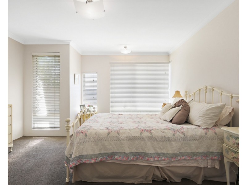 25 Bundoran Approach, Hilbert WA 6112