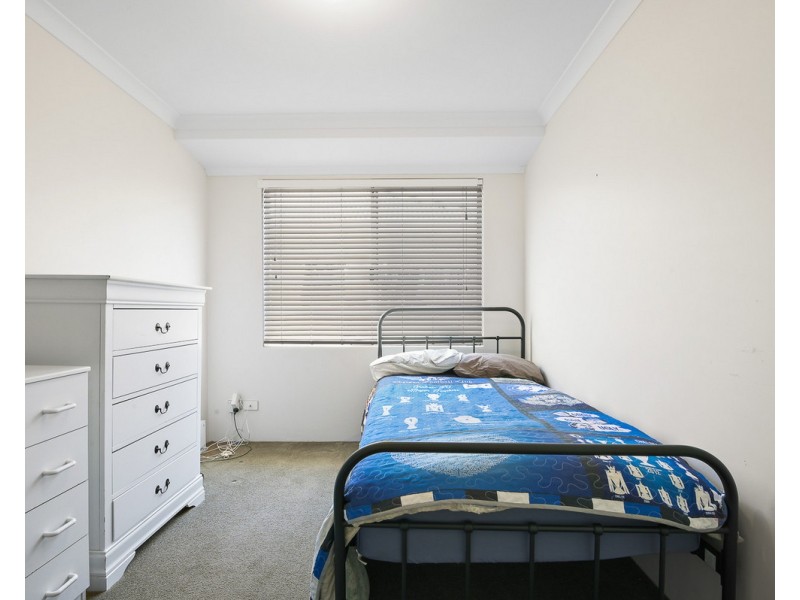 25 Bundoran Approach, Hilbert WA 6112