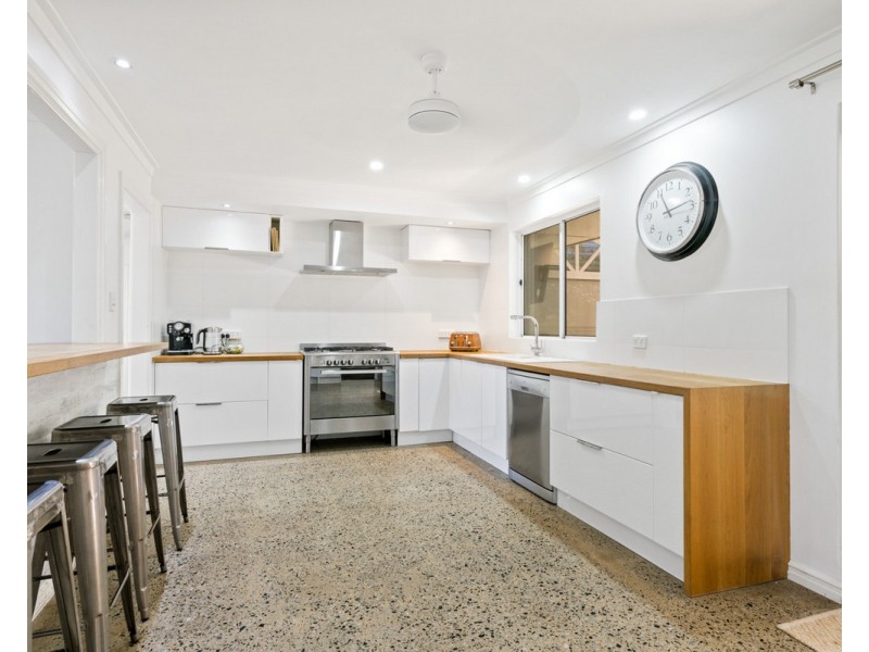 6 Warner Lane, Rockingham WA 6168