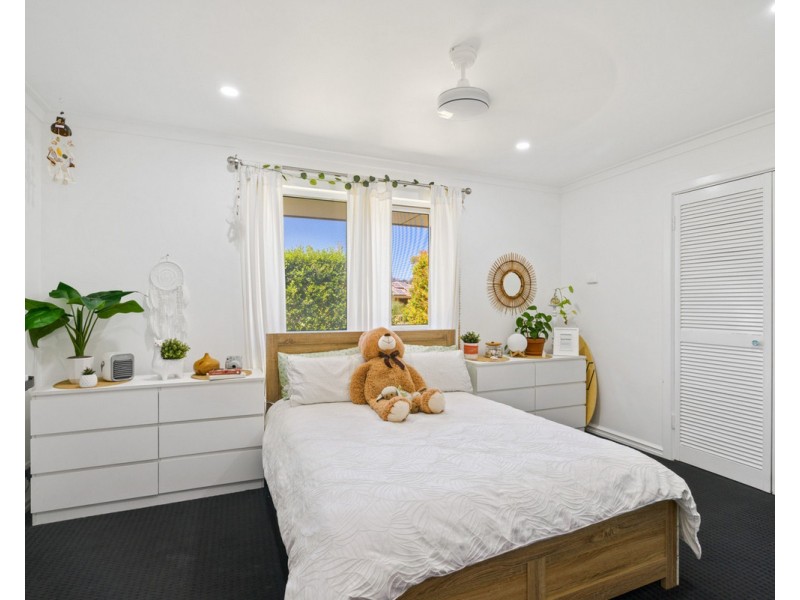 6 Warner Lane, Rockingham WA 6168