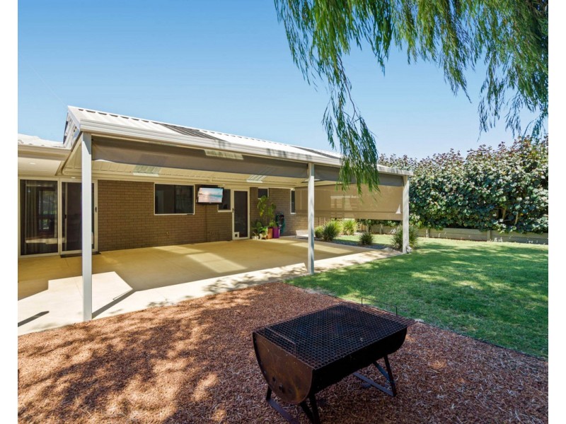 6 Warner Lane, Rockingham WA 6168
