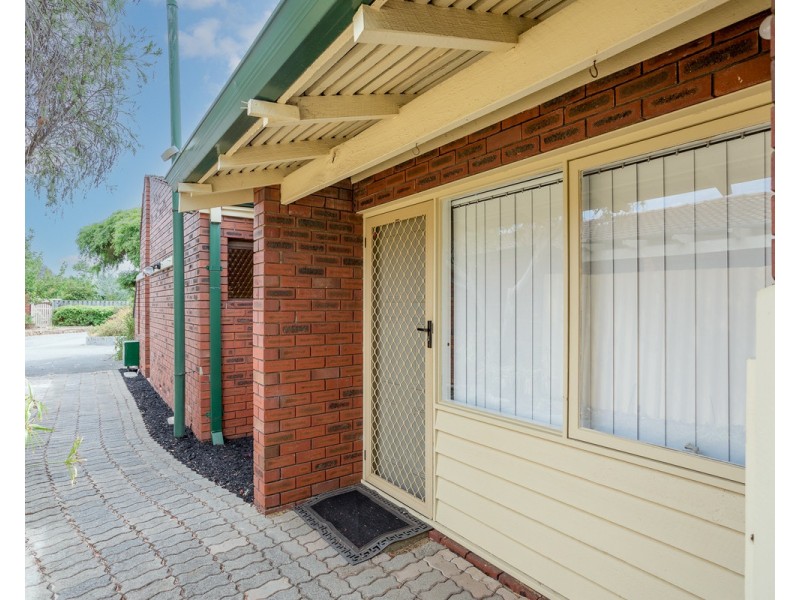 27 Cosmelia Way, Parkwood WA 6147