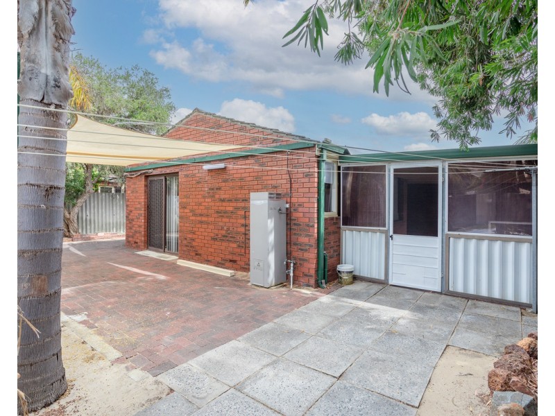 27 Cosmelia Way, Parkwood WA 6147