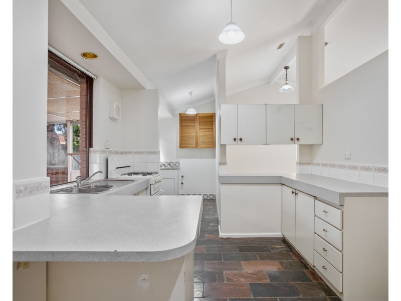 27 Cosmelia Way, Parkwood WA 6147