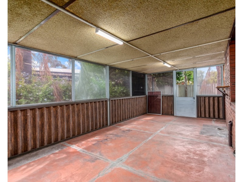 27 Cosmelia Way, Parkwood WA 6147