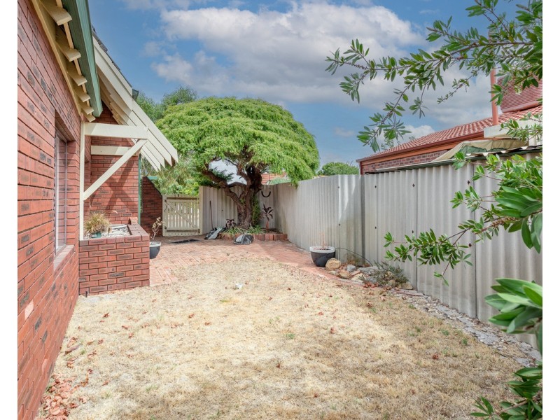 27 Cosmelia Way, Parkwood WA 6147