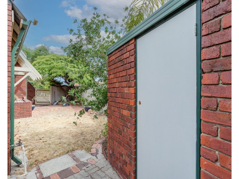 27 Cosmelia Way, Parkwood WA 6147