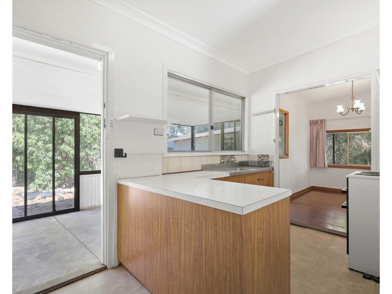 163 Peet Road, Roleystone WA 6111