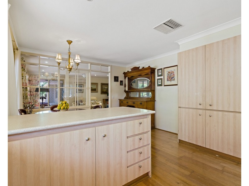 135 Carradine Road, Bedfordale WA 6112