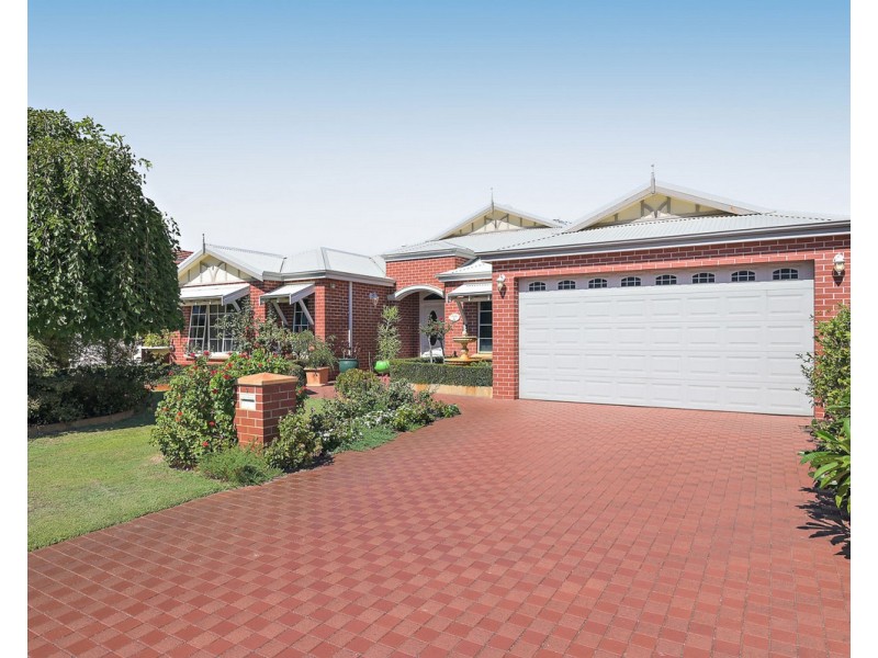 9 Marston Way, Canning Vale WA 6155