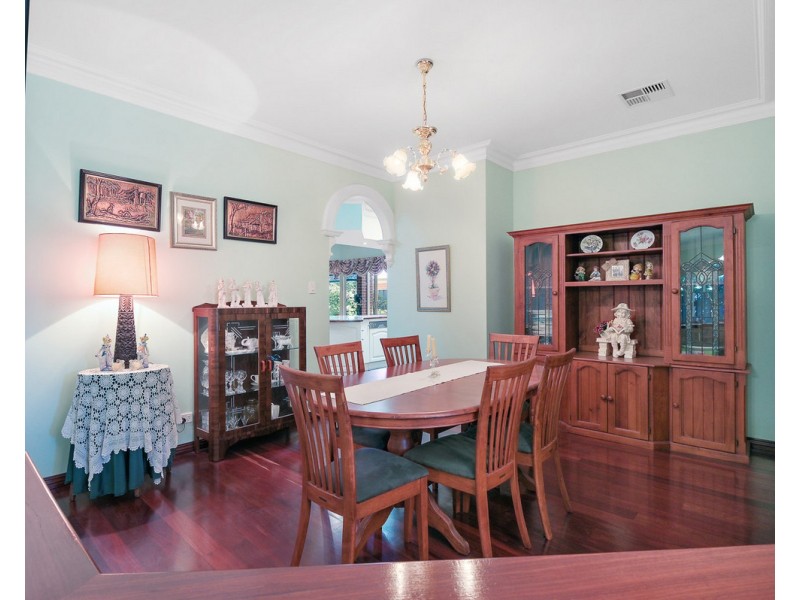 9 Marston Way, Canning Vale WA 6155