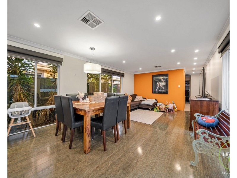 59 Oakbella Parade, Harrisdale WA 6112