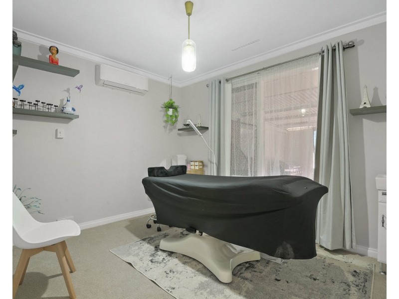 22 Belaire Terrace, Kelmscott WA 6111