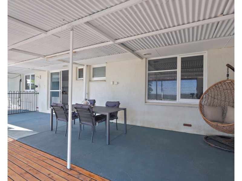 22 Belaire Terrace, Kelmscott WA 6111