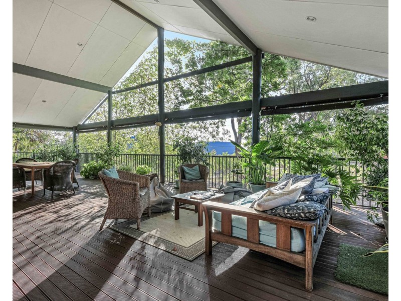 5 Aulini Drive, Bedfordale WA 6112