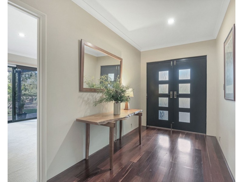 5 Aulini Drive, Bedfordale WA 6112