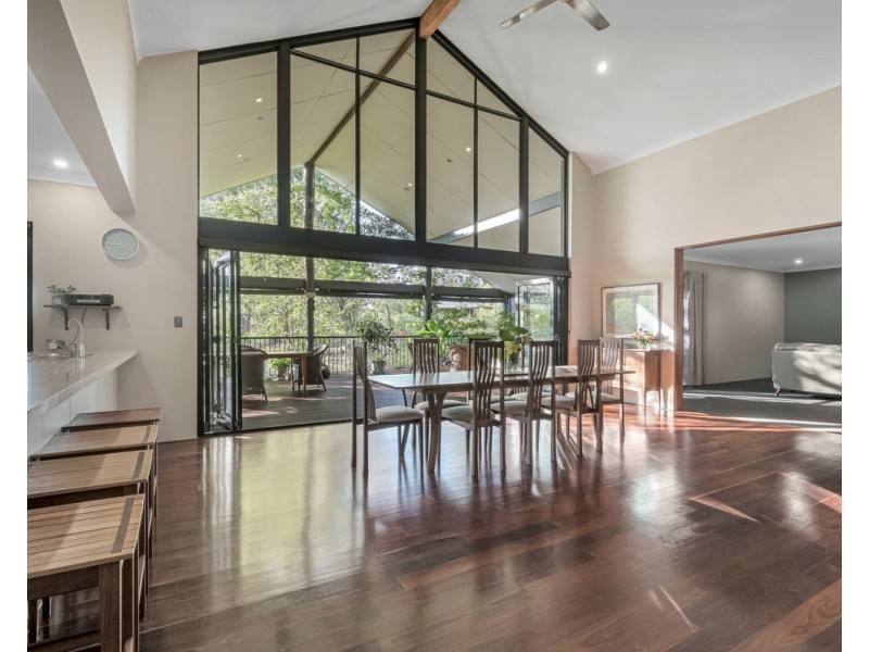 5 Aulini Drive, Bedfordale WA 6112