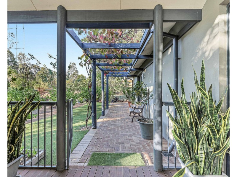 5 Aulini Drive, Bedfordale WA 6112